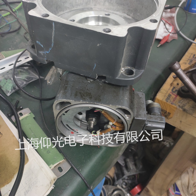西門子伺服電機(jī)維修1FT7064-5WF71-1BA1上電不轉(zhuǎn)修理