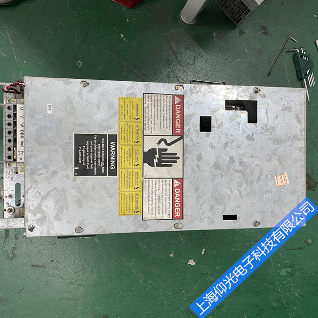 OTIS奧的斯OVF30系列變頻器維修 ACA21290BA4報(bào)警代碼顯示102維修故障
