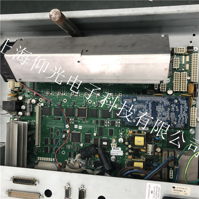 臺(tái)安V2LED2變頻器LED7燈亮故障維修中常見技巧