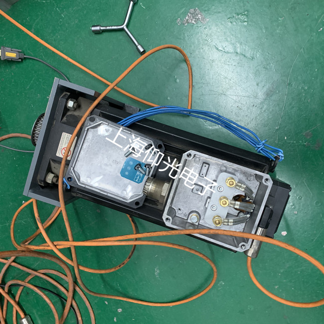 科爾摩根s600伺服驅(qū)動器報警F16故障代碼維修