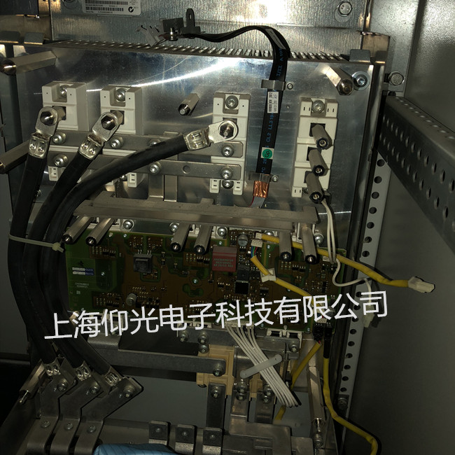 西門(mén)子6SE70變頻器報(bào)警F004/F006維修方案