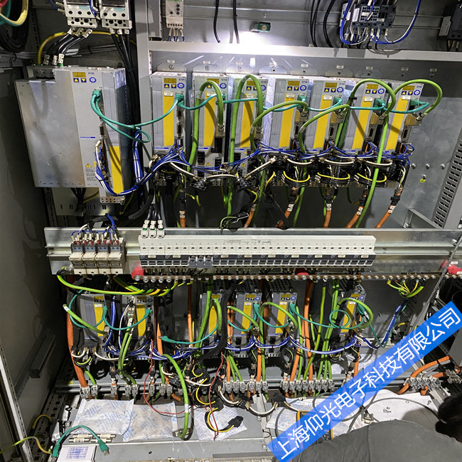 科爾摩根伺服驅動器維修顯示F05,F07,F08,F12F,F16,F32修理,專業(yè)維修找上海仰光