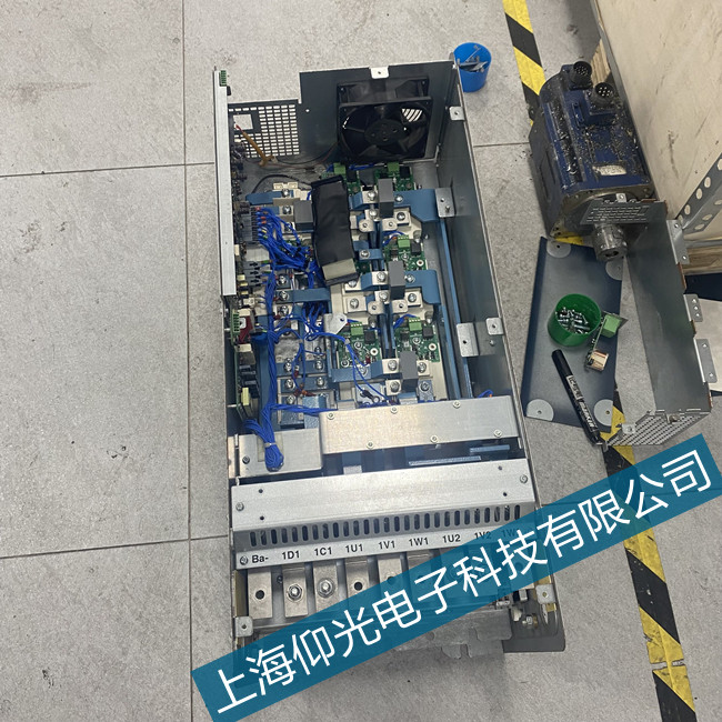 杭州施耐德變頻器維修ATV71HD45N4Zoc過電流報警維修