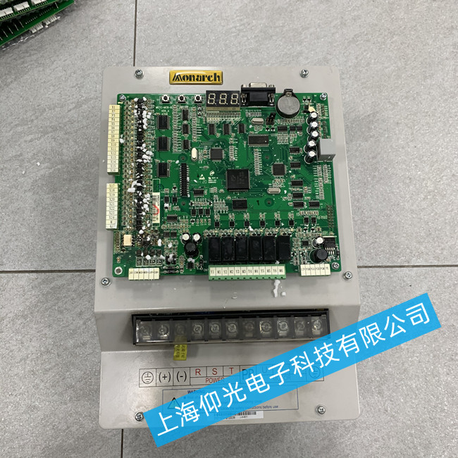默納克變頻器維修 L-A-4011報(bào)警Err.02/03/04 過流故障維修