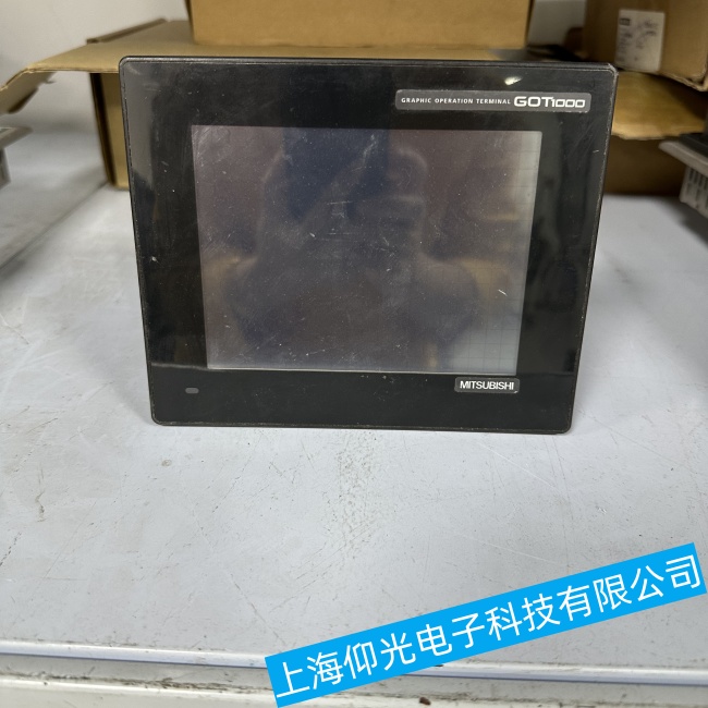自動(dòng)化設(shè)備三菱觸摸屏A985GOT-TBD無法正常啟動(dòng)故障維修哪家靠譜