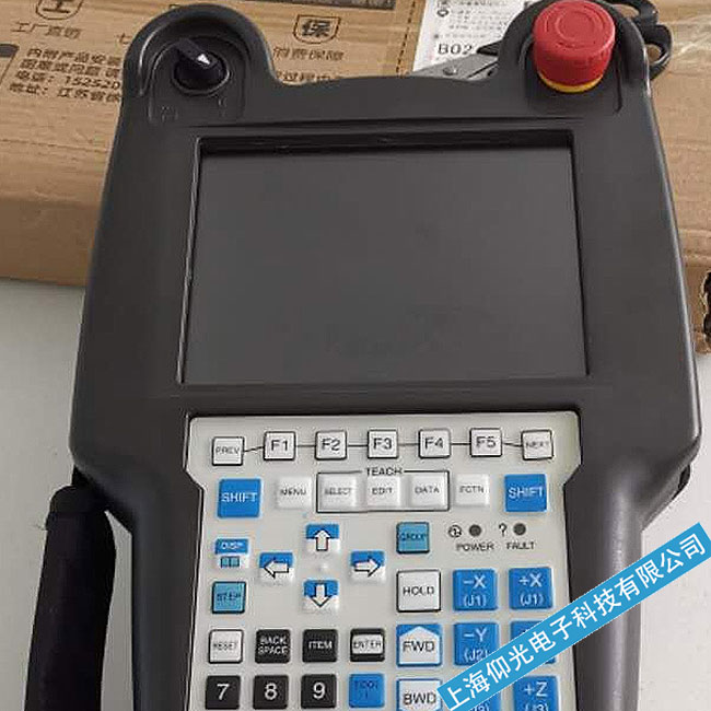 上海西門子示教器無(wú)法觸摸和閃屏故障維修