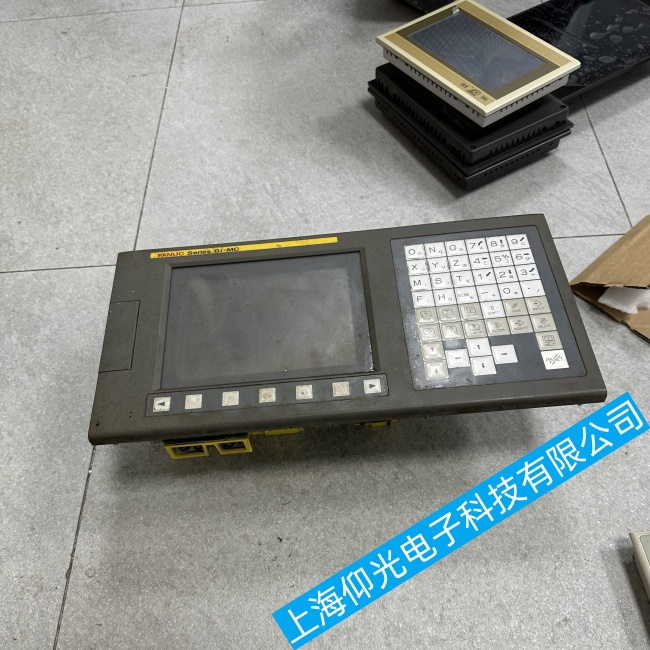 發(fā)那科數(shù)控系統(tǒng)Series 35i-MODEL B電源燈不亮故障維修步驟
